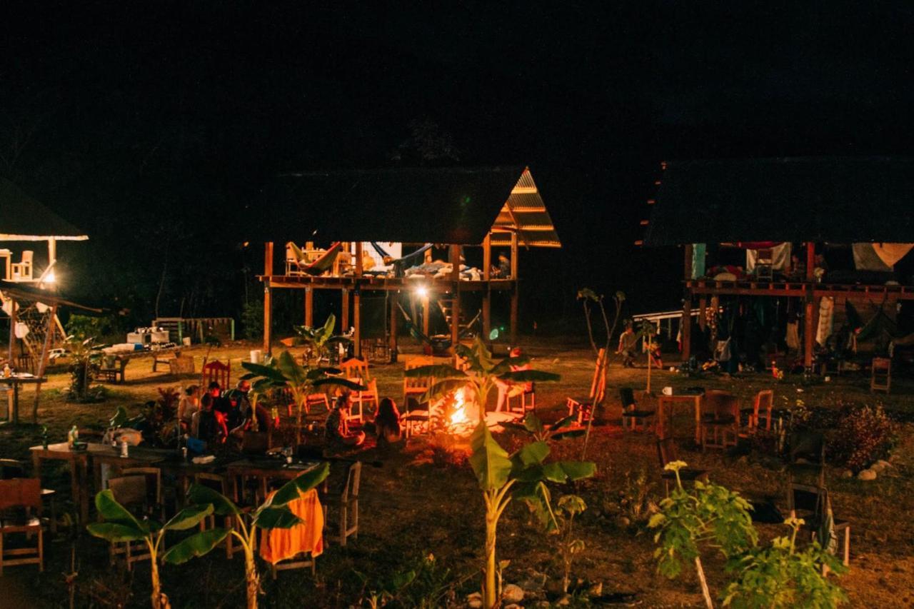 The Jungle Lodge At Kalu Yala Панама Сити Екстериор снимка